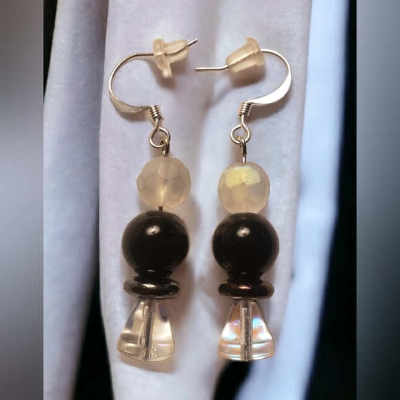 Frosted Crystal & Black Beaded Handcrafted Earrings - Picture 6 of 8